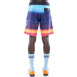 BOARD SHORTS IN LINES