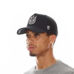 CLEAN LOGO MESH BACK TRUCKER CURVED VISOR IN BLACK