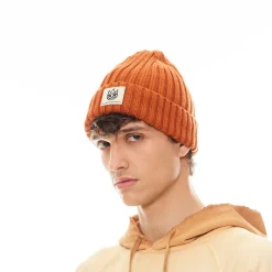 SHIMUCHAN LOGO KNIT HAT IN VINTAGE RUST
