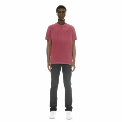 SHIMUCHAN LOGO SHORT SLEEVE CREW NECK T SHIRT IN VINTAGE MERLOT